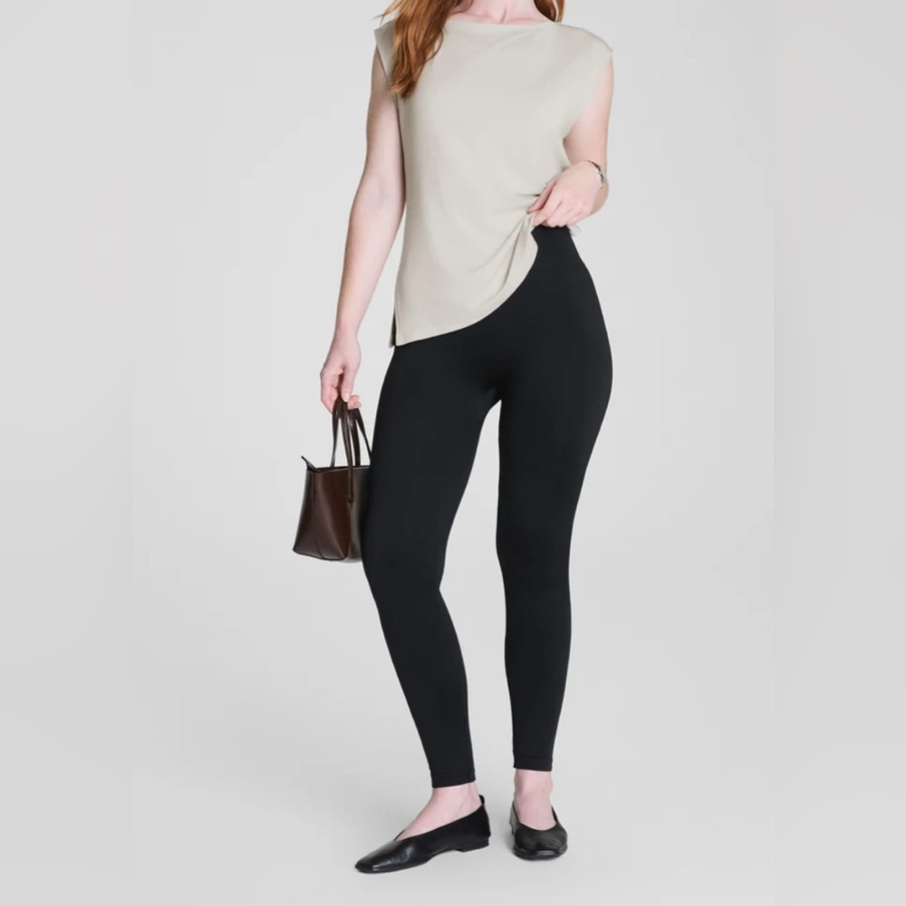 Spanx Spanxshape Ribbed Knit Black Leggings